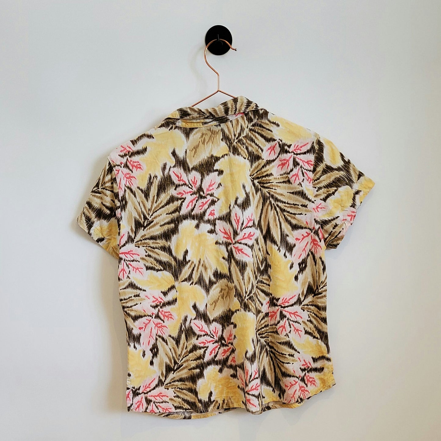 Vintage 90s Fitted Floral Hawaiian Shirt | Size 10