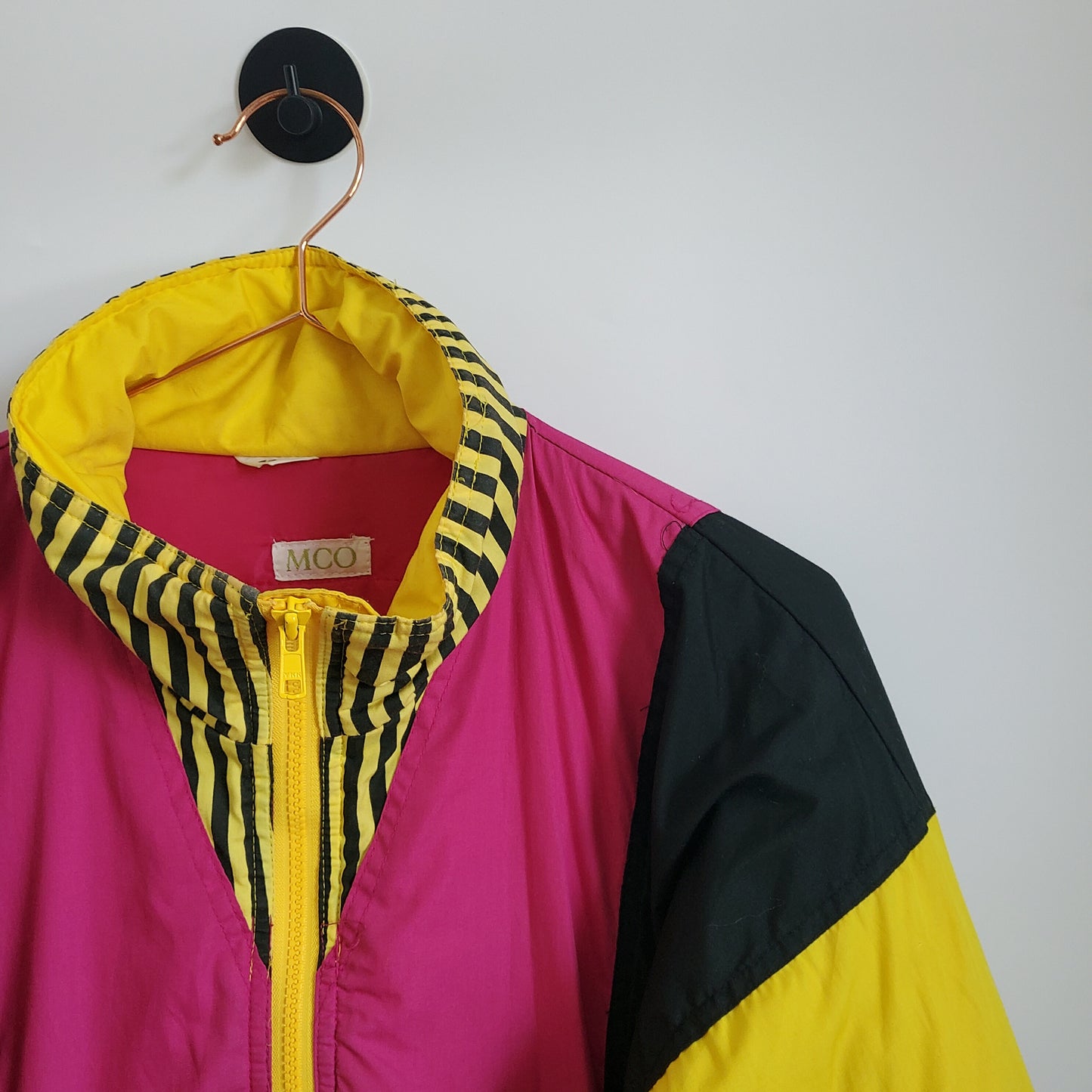 Vintage 90s Funky Festival Ski Jacket | Size L