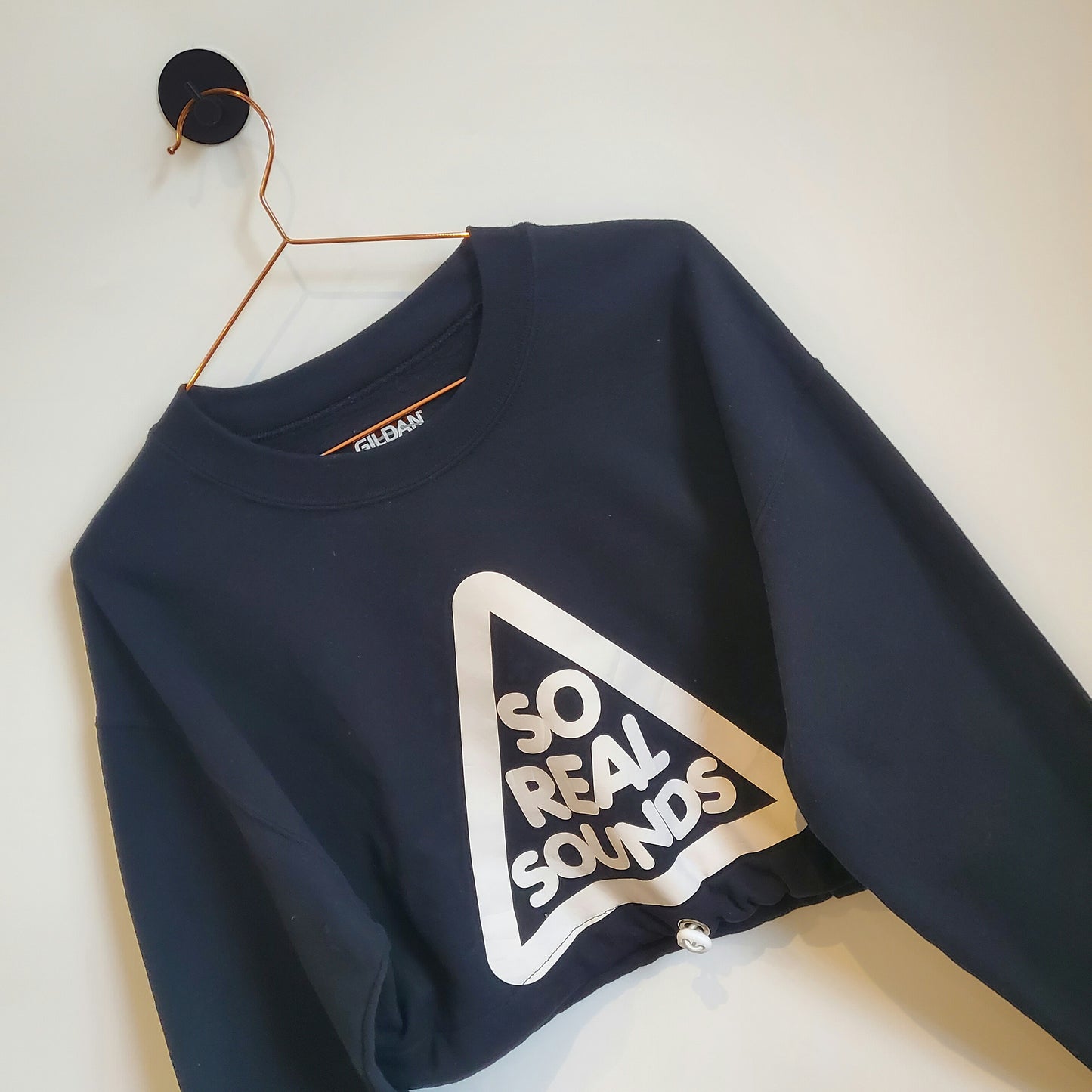 Reworked Y2K Graphic Crop Sweatshirt | Size 12