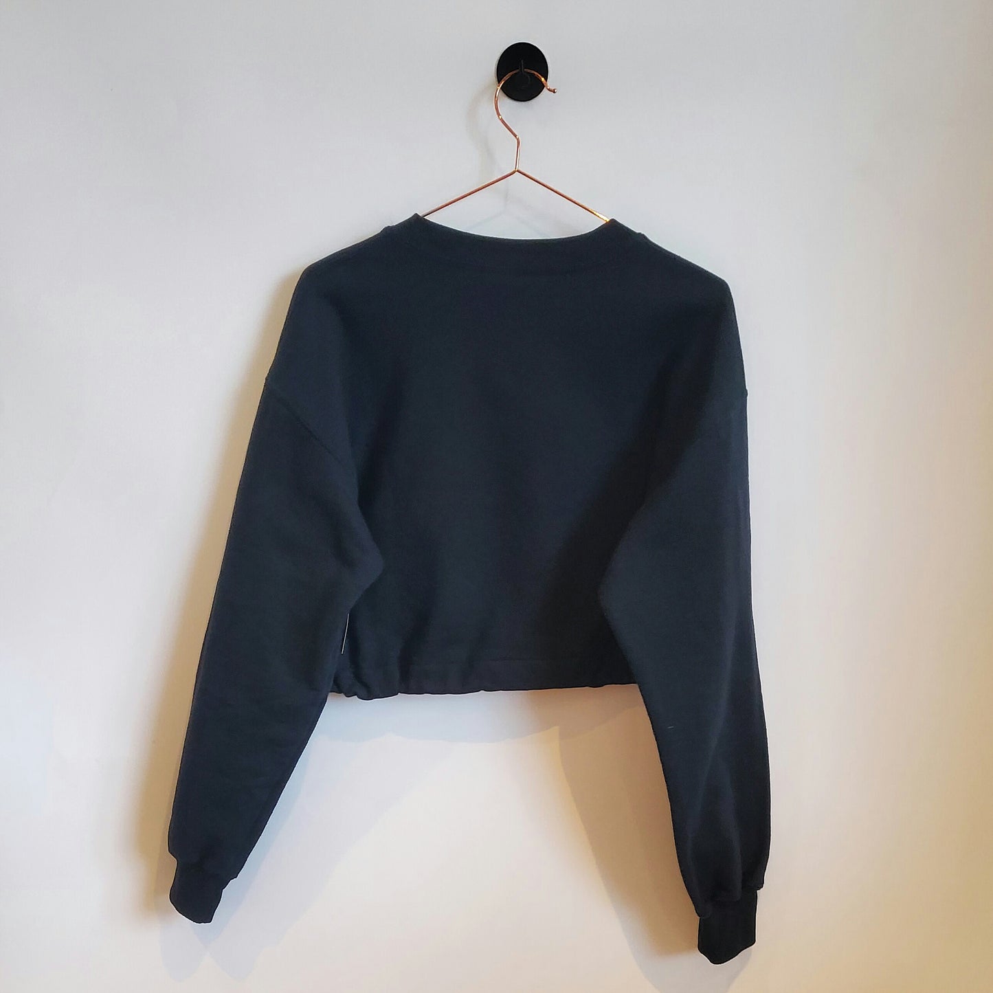 Reworked Y2K Graphic Crop Sweatshirt | Size 12