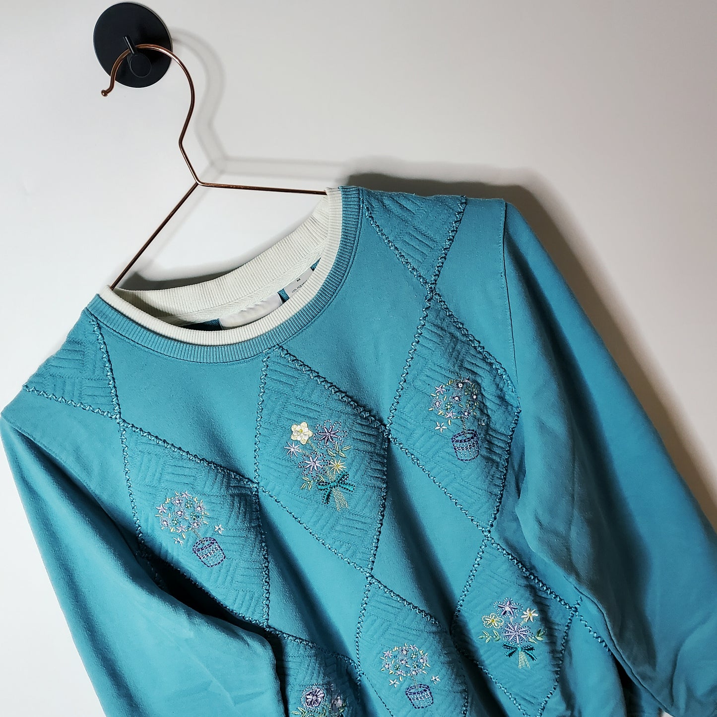 Vintage 90's Alfred Dunner Embroidered Sweatshirt Blue Size M