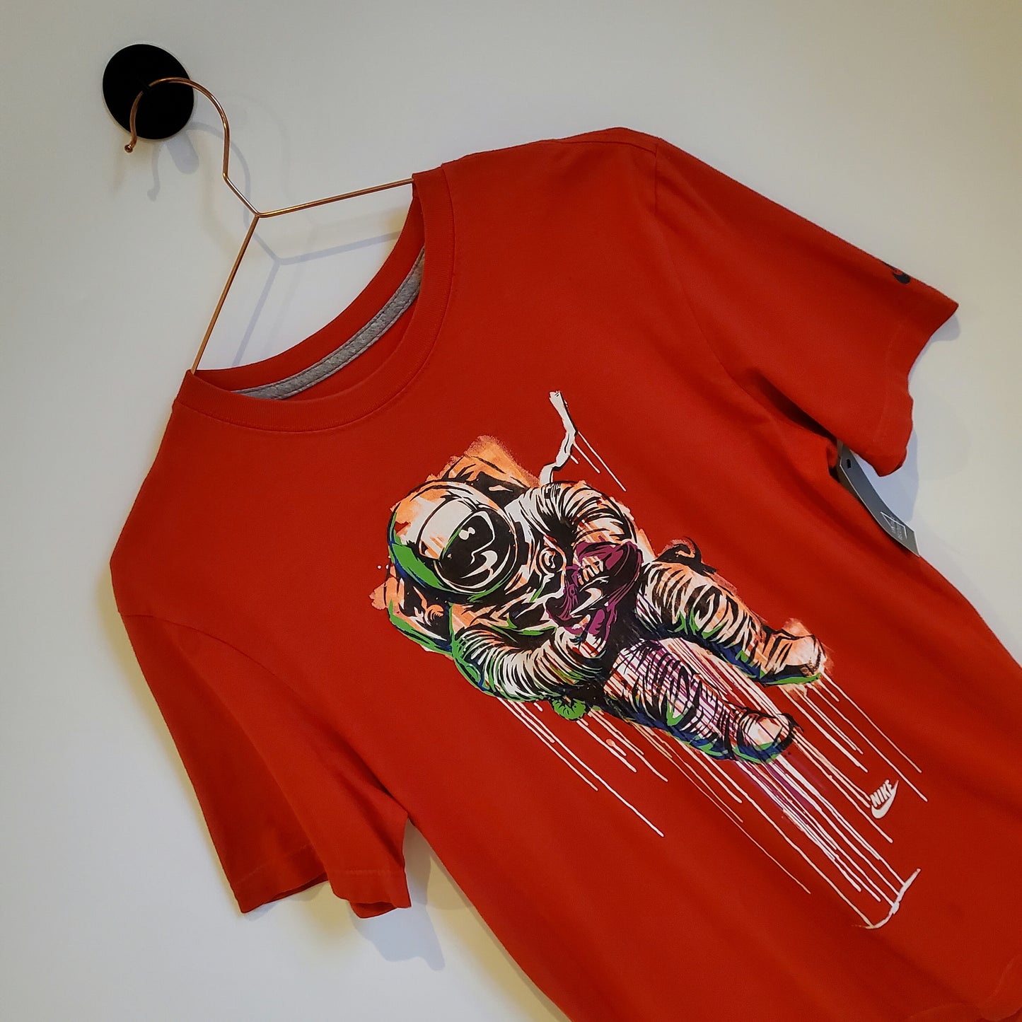 Retro Y2K Nike Astronaut Graphic T-shirt | Size S