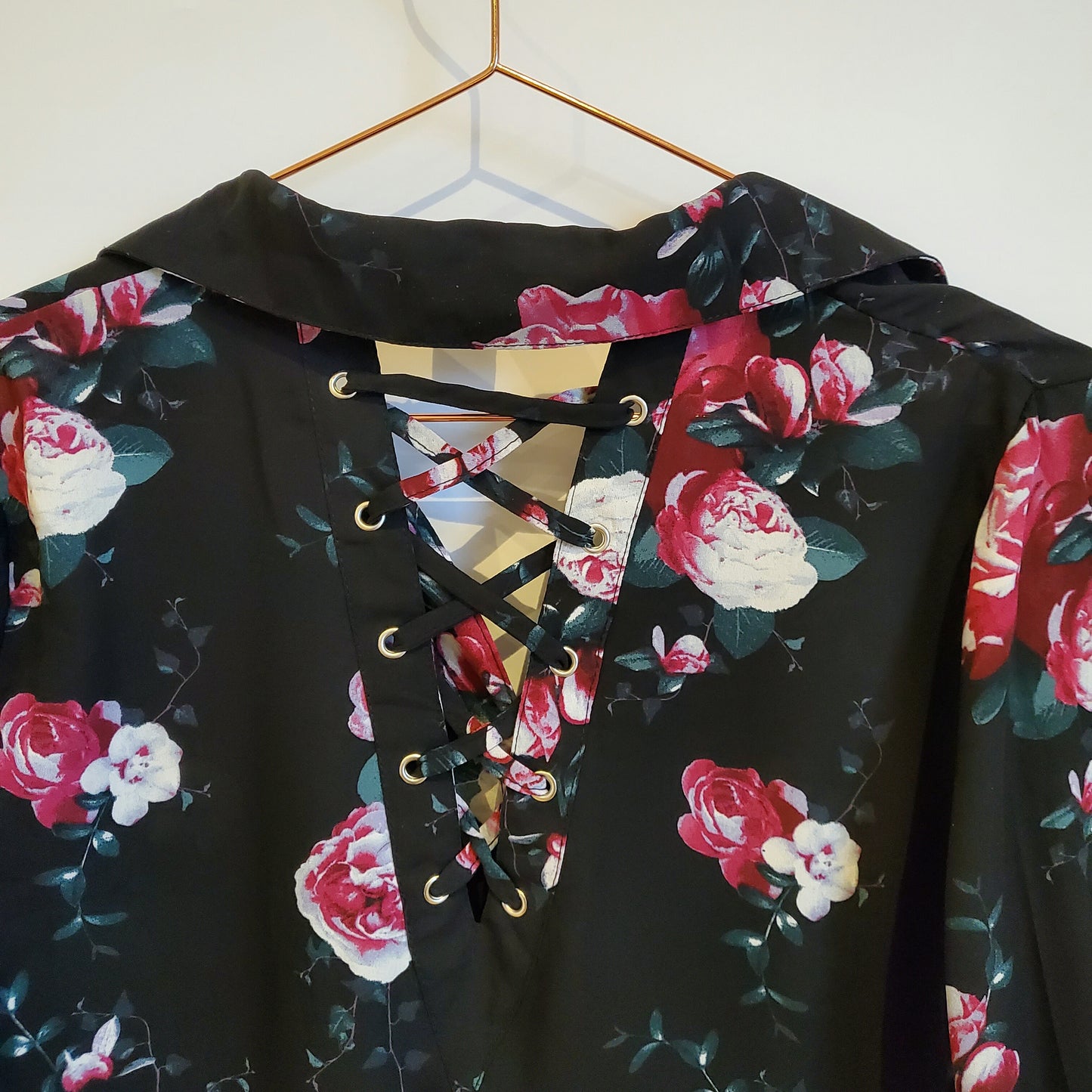 Vintage 90s Chiffon Cross Back Floral Top | Size 10