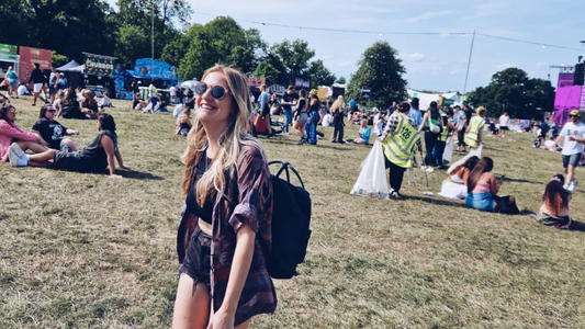 10 Tips for Dressing Sustainably: Redefining Your Fashion Footprint