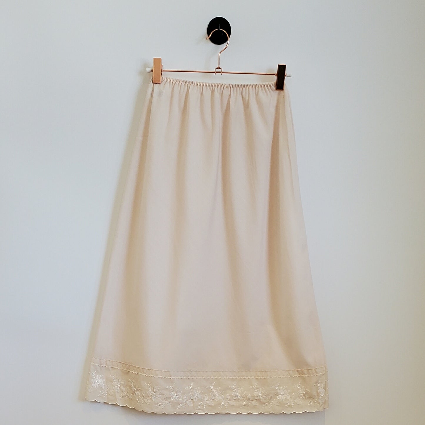 Vintage 70s Lace Trim Slip Skirt | Size 10-12