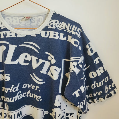 Vintage Levi's Graphic T-Shirt | Size M