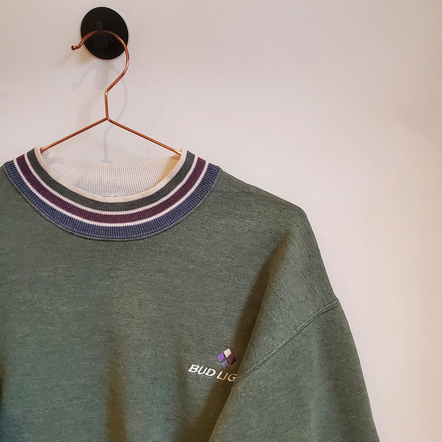 Vintage 90s Bud Light Embroidered Sweatshirt | Size M