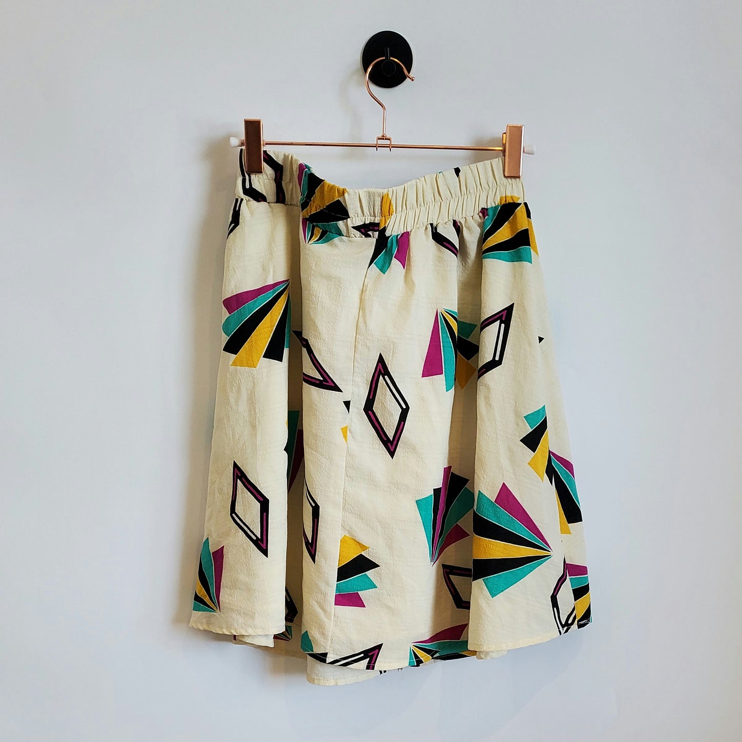 Vintage Y2K Funky Pattern Mini Skirt | Size 10