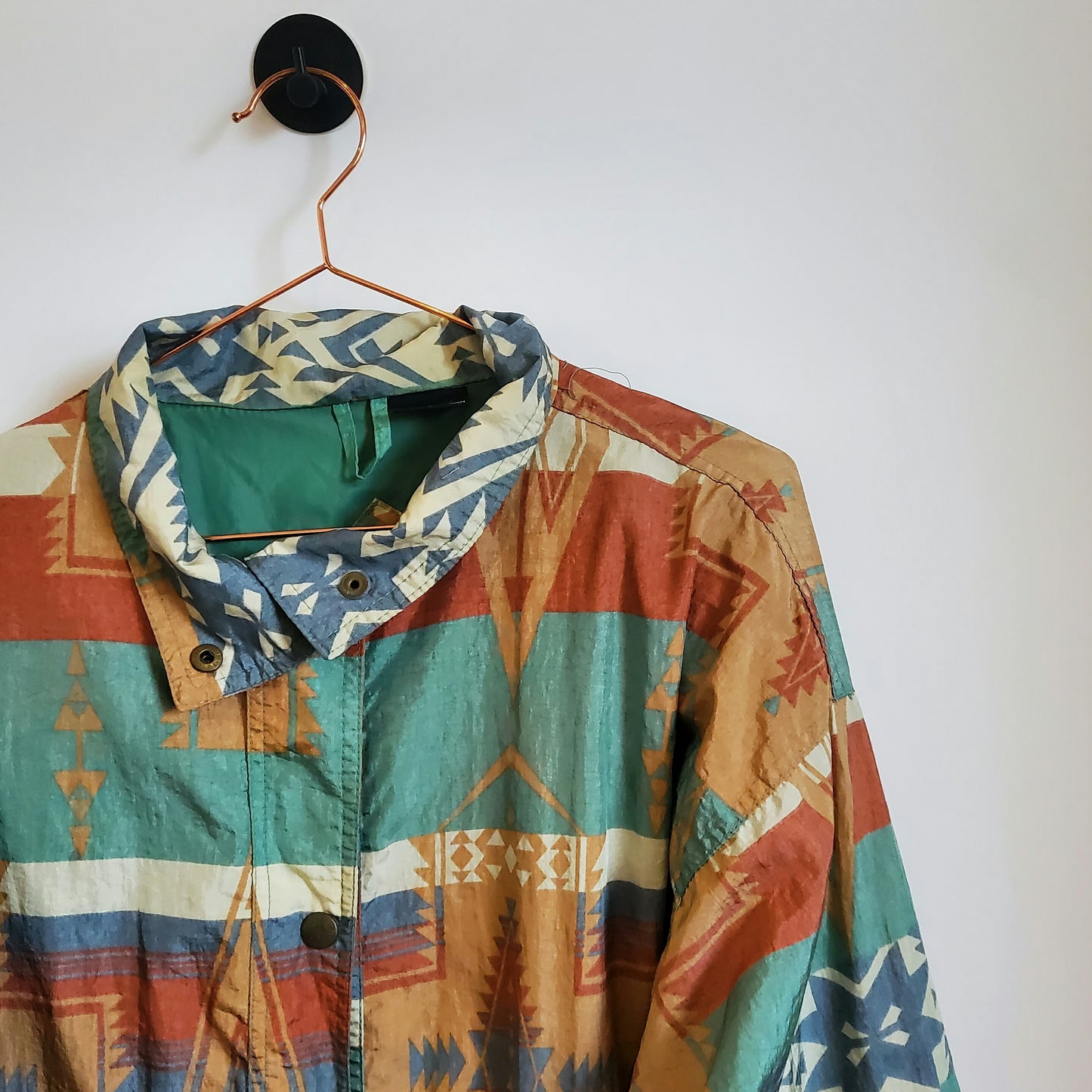 Retro 90's Aztec Pattern Windbreaker Jacket | Size M
