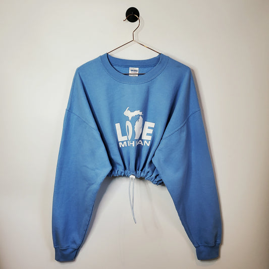Upcycled Vintage 90s Michigan Crop Sweatshirt Blue Size 14-16