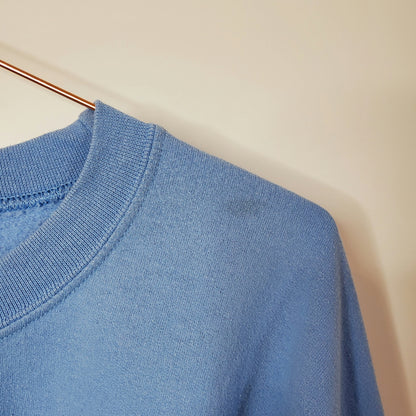 Upcycled Vintage 90s Michigan Crop Sweatshirt Blue Size 14-16