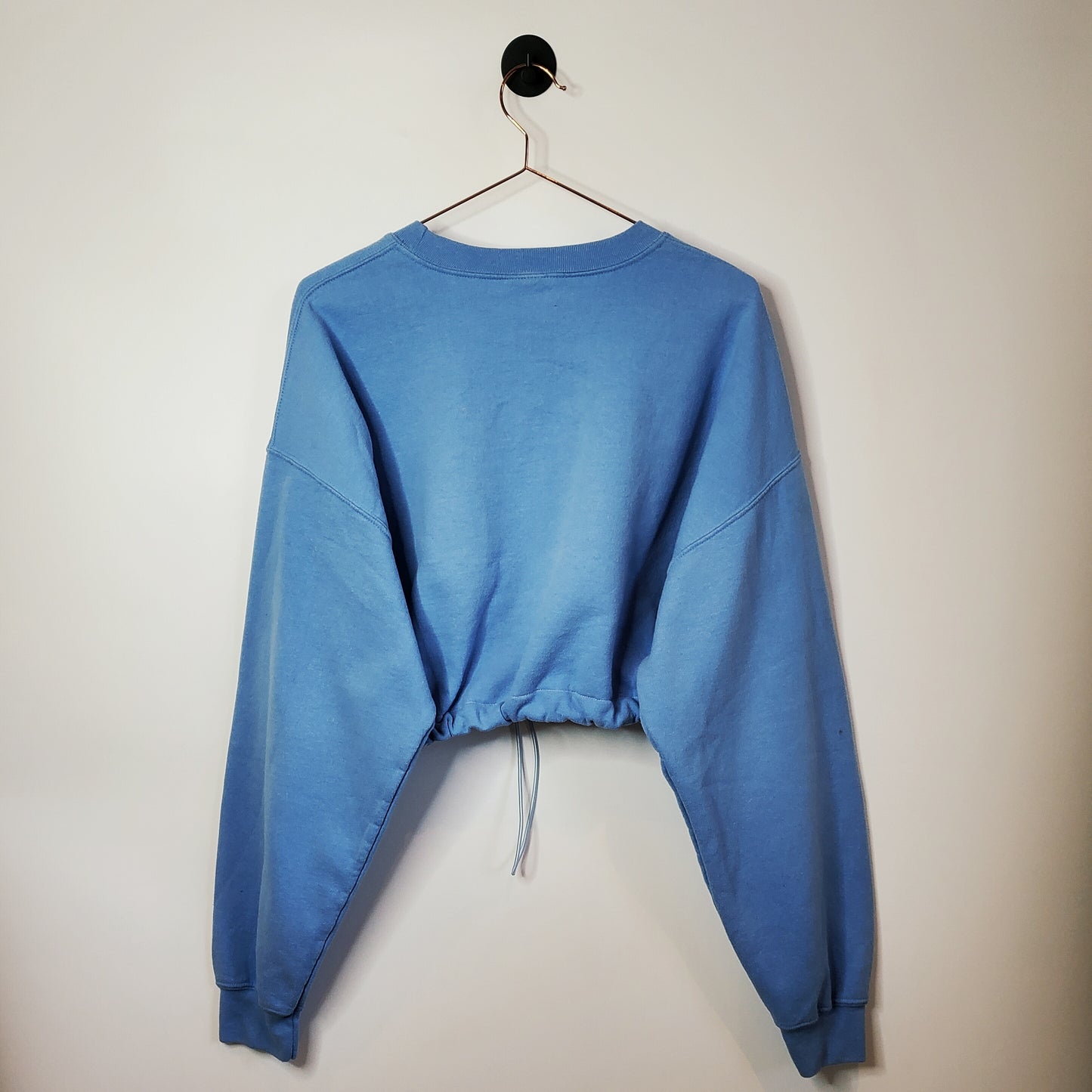 Upcycled Vintage 90s Michigan Crop Sweatshirt Blue Size 14-16