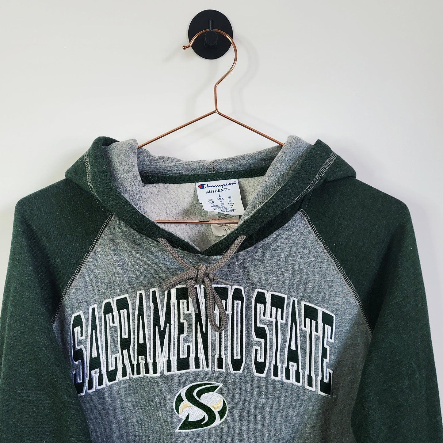 Sacramento State Vintage Champion Hoodie Grey and Green Size L