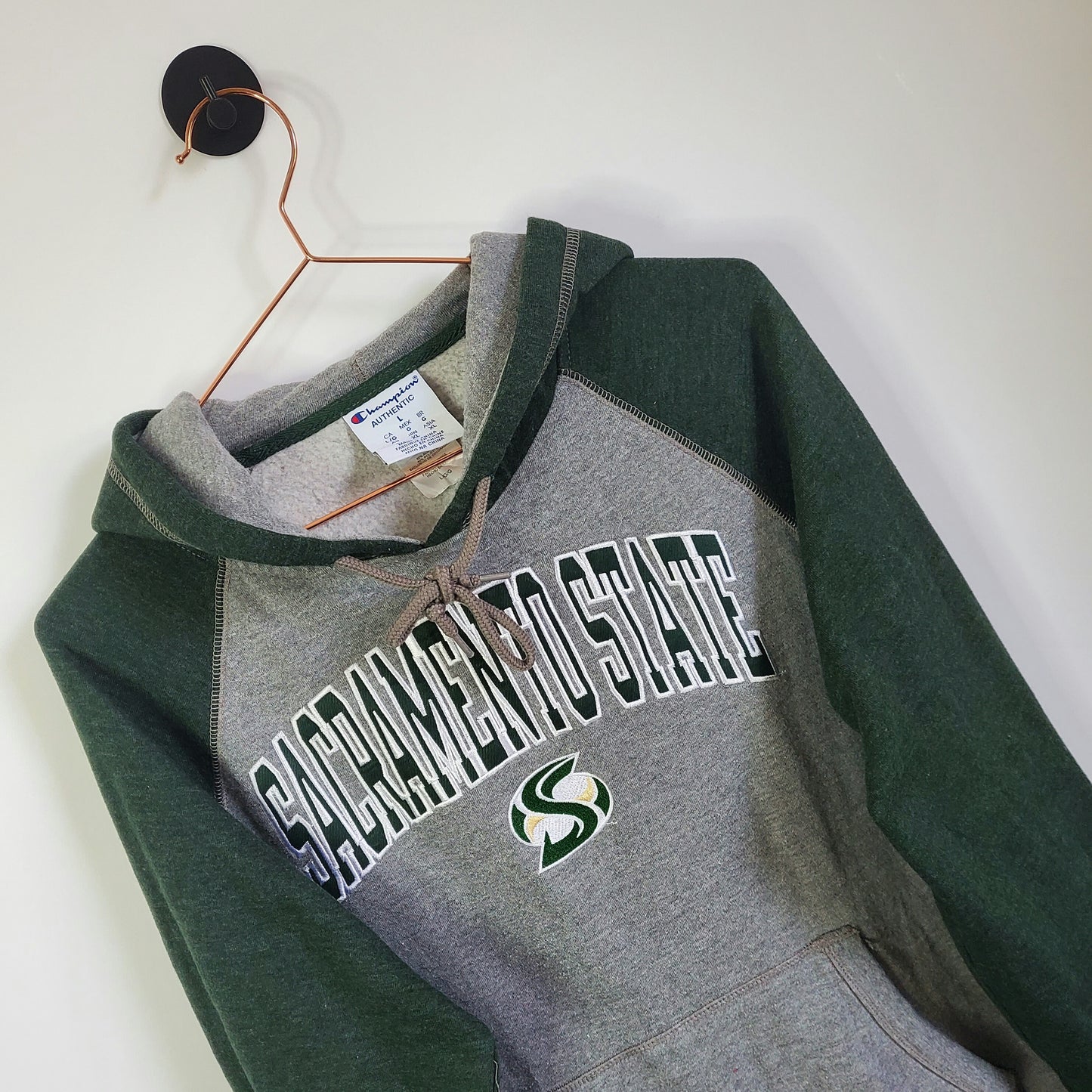 Sacramento State Vintage Champion Hoodie Grey and Green Size L