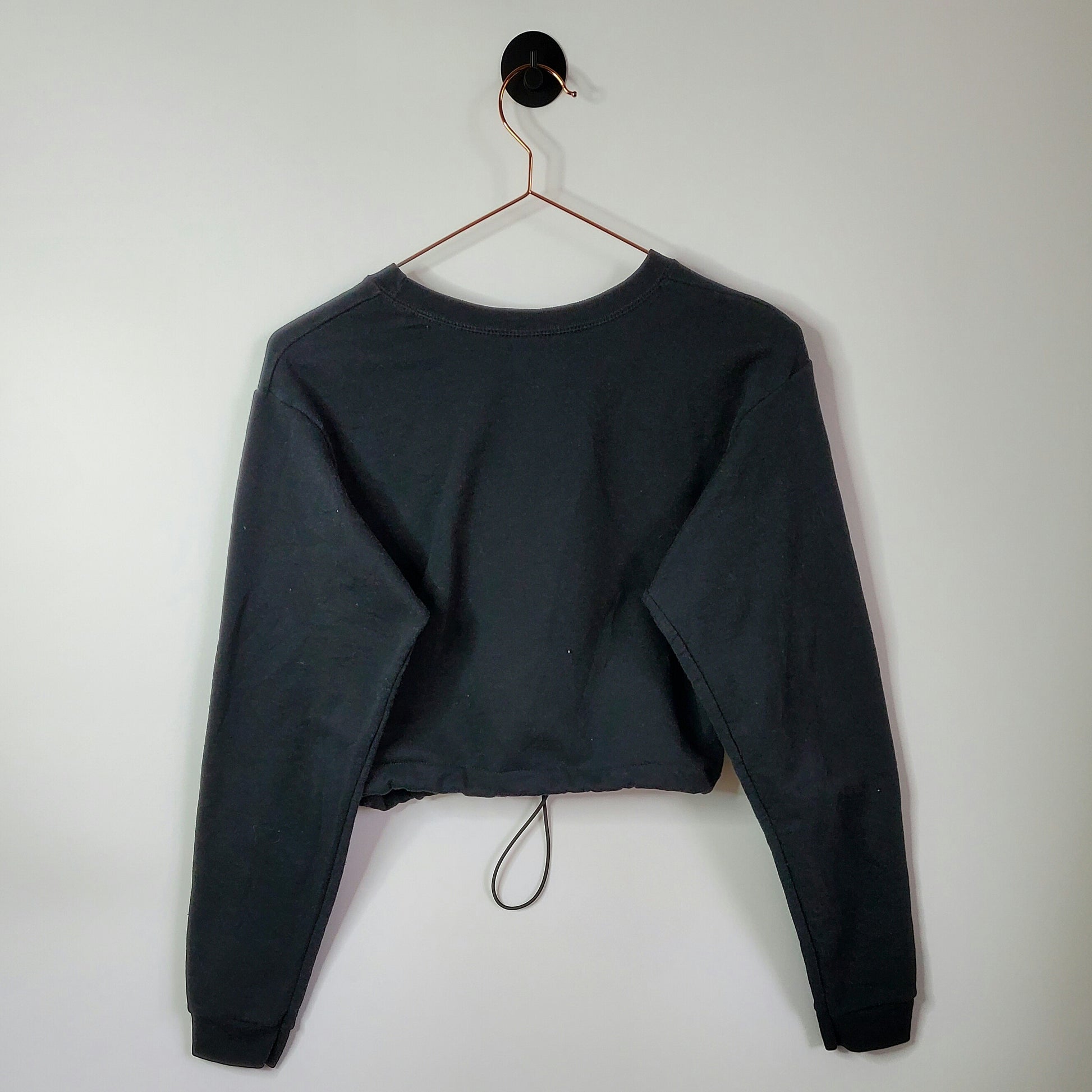 Upcycled Y2K Wolf Printed Crop Sweatshirt Black Size 6