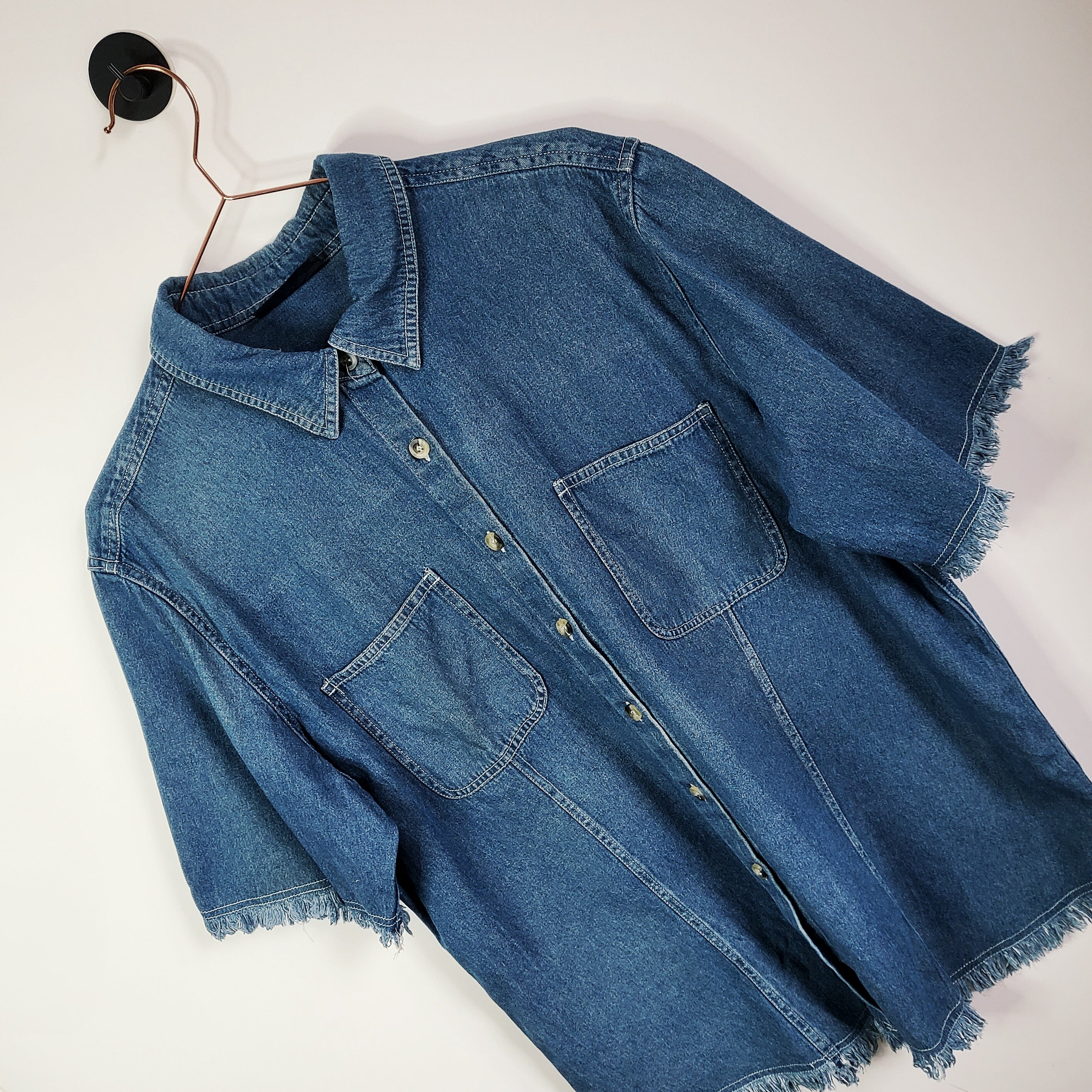 Short jean deals shirt