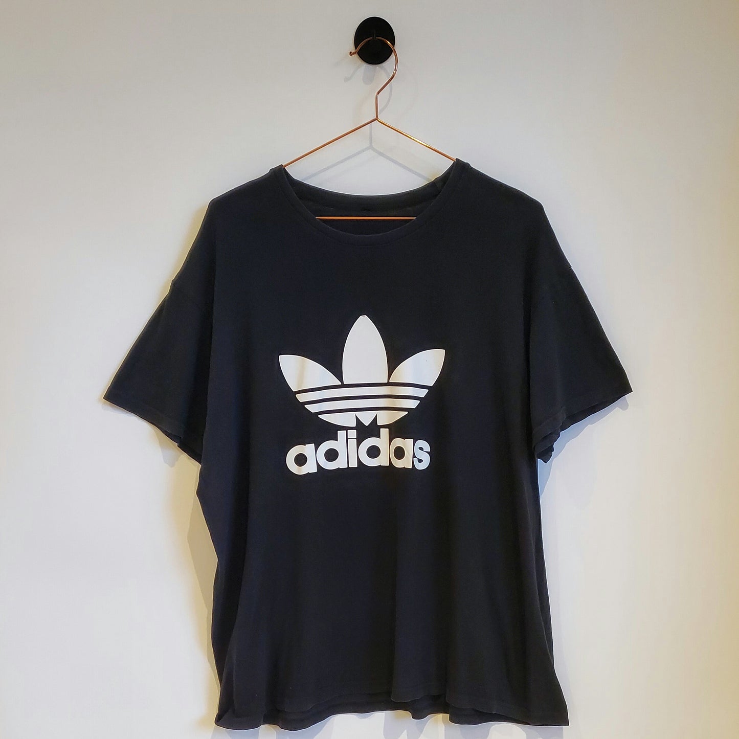 Bootleg Adidas Graphic T-shirt | Size XL
