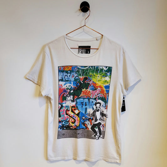 Retro Y2K Graffiti Graphic T-shirt | Size L