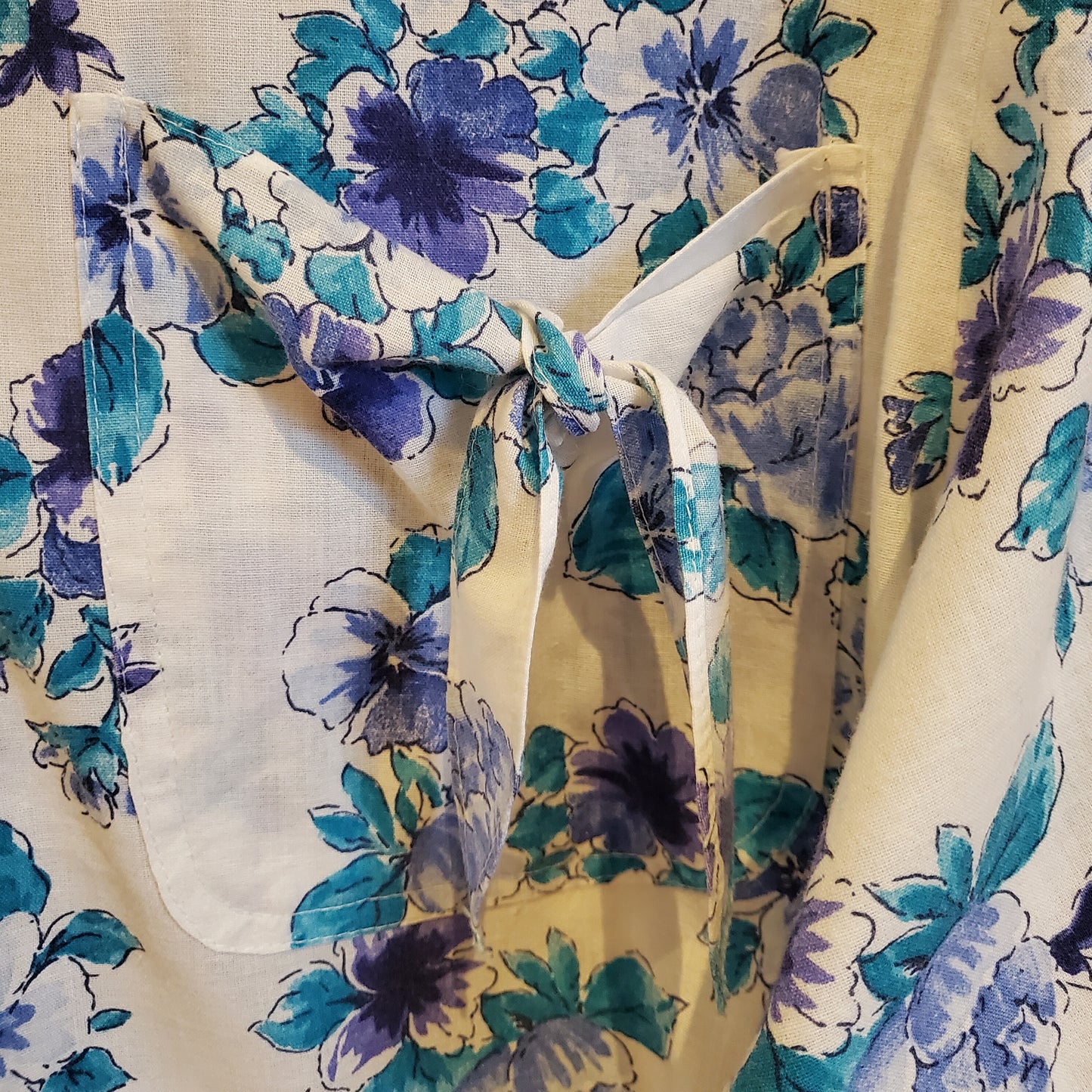 Vintage 90s Floral Blouse | Size 10